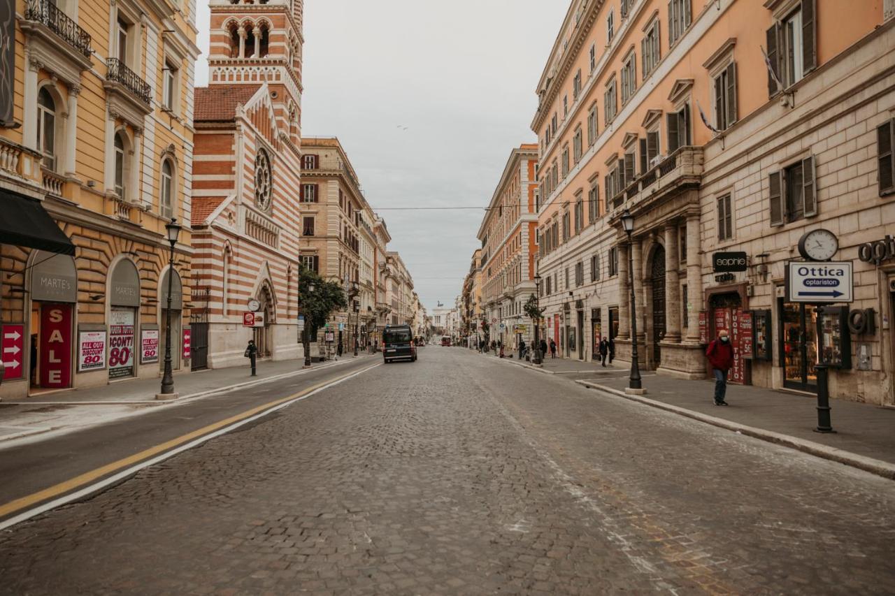 Hotel Seven Roma Exterior foto
